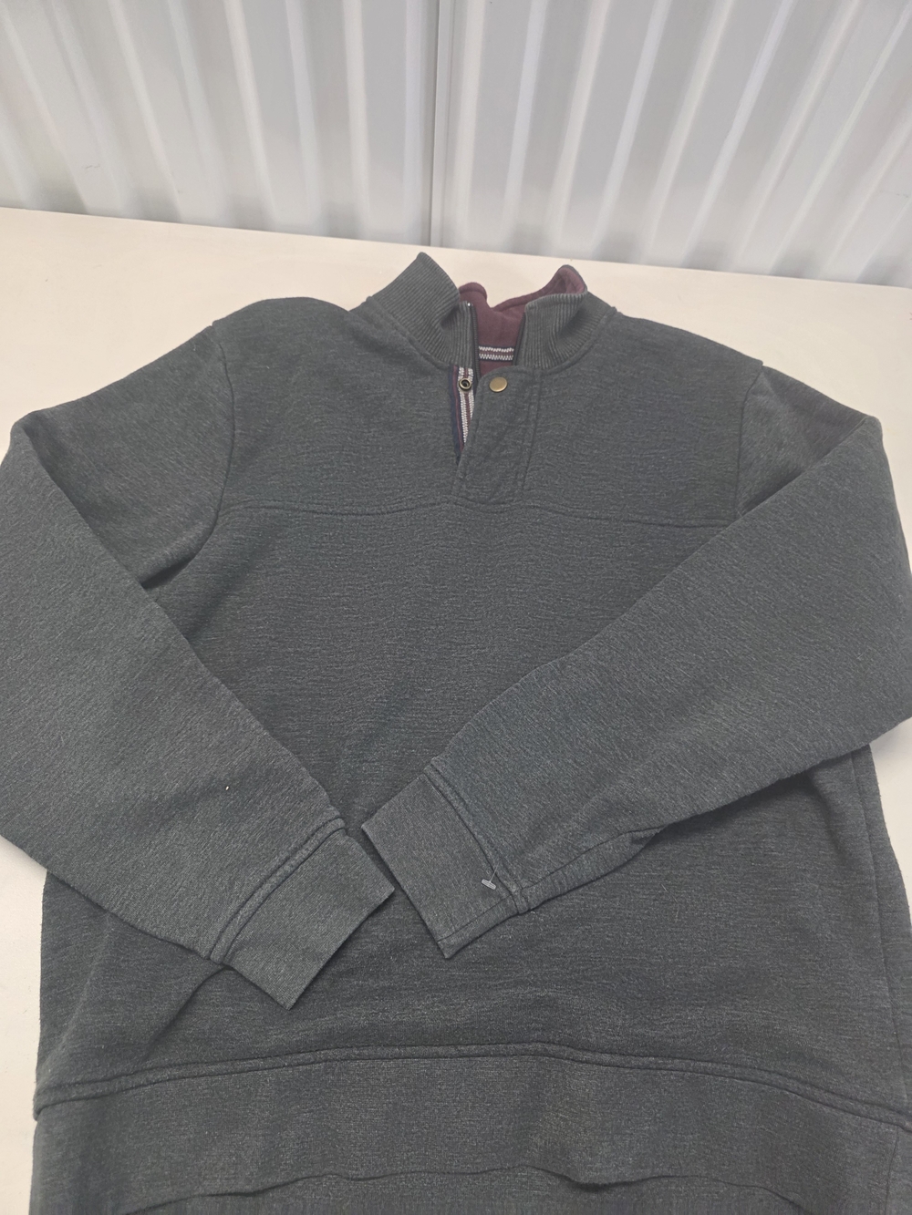 Orvis Quarter Zip/ Button Pullover Men's Size Large Gray/maroon